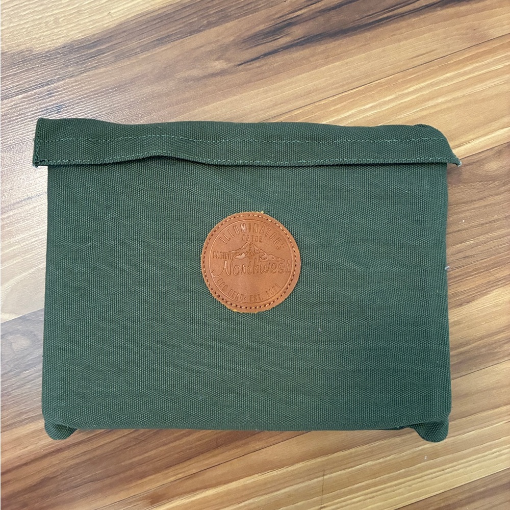 NIB Flatpack Portable Grill and Firepit - Small